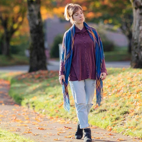 Meet your Posher, Amanda - Picture 4 of 4